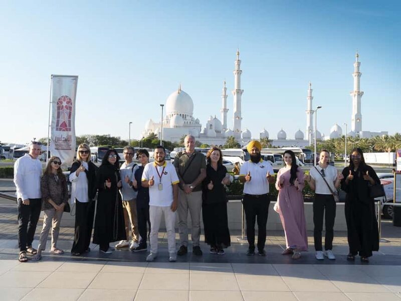 Abu Dhabi: Grand Mosque and Qasr Al Watan Tour - Key Points
