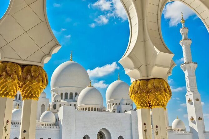 Abu Dhabi Private Full Day Sightseeing with Ferrari World Ticket - Practical Details and What to Expect