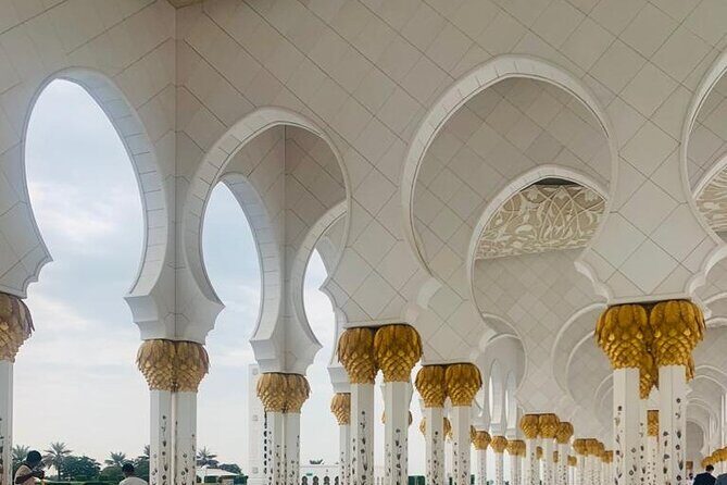 Abu Dhabi Tour Grand Mosque Emirates Palace Heritage Village - FAQs