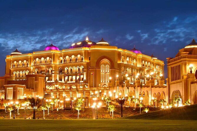 Abu Dhabi Tour in Private 4x4 with Grand Mosque, Louvre & Ferrari - FAQ