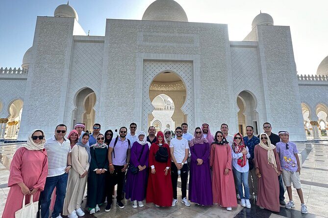 Abu Dhabi Tour with Sheikh Zayed Grand Mosque Visit - The Sum Up