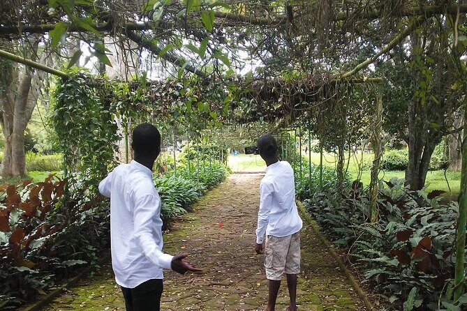 Aburi Gardens and Tetteh Quarshie Farms - Practical Details and Tips