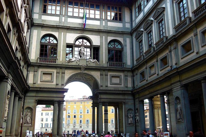 academy-uffizi-timed-entry-tickets-self-guided-visit-app