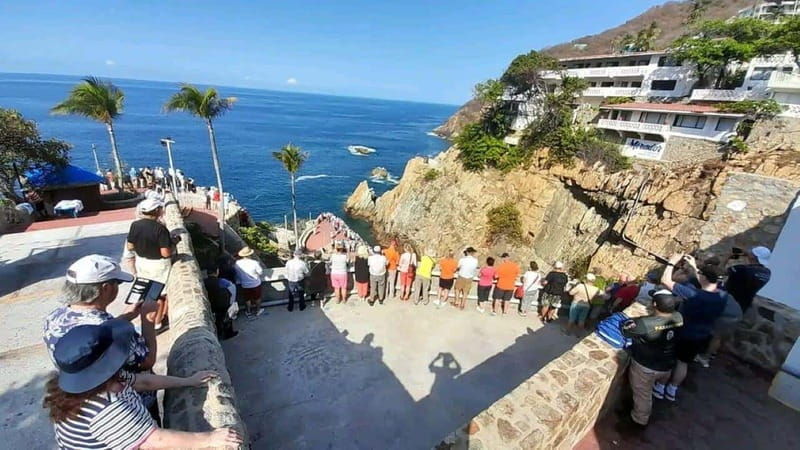 acapulco-express-cliff-diving-show-tour