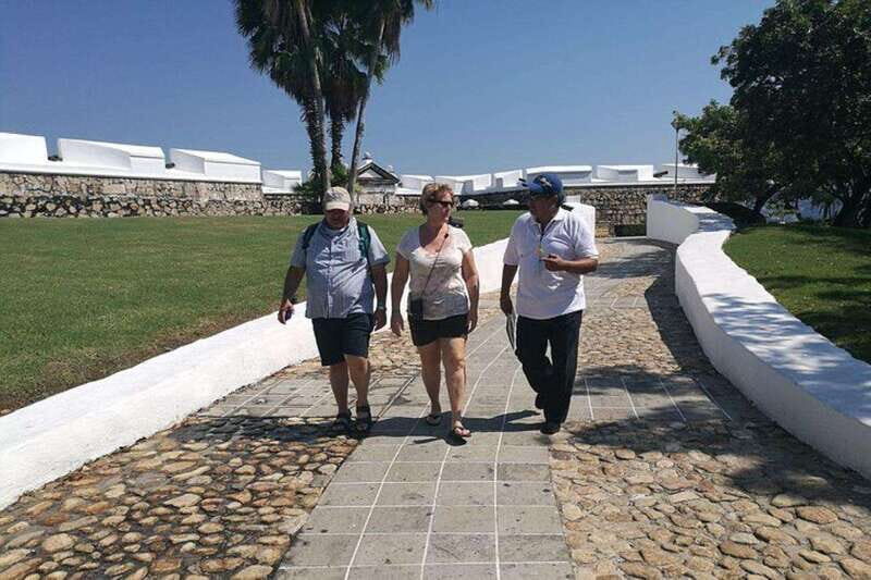 -Acapulco: Walking Tour with Museum, Fort, and Cliff Divers - The Value of This Experience
