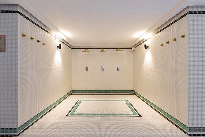 access-to-the-spa-in-biarritz
