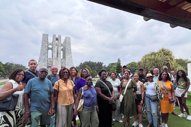 Accra City Experience - Osu Castle