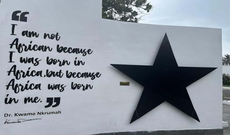 Accra Guided City Tour Experience - Key Points