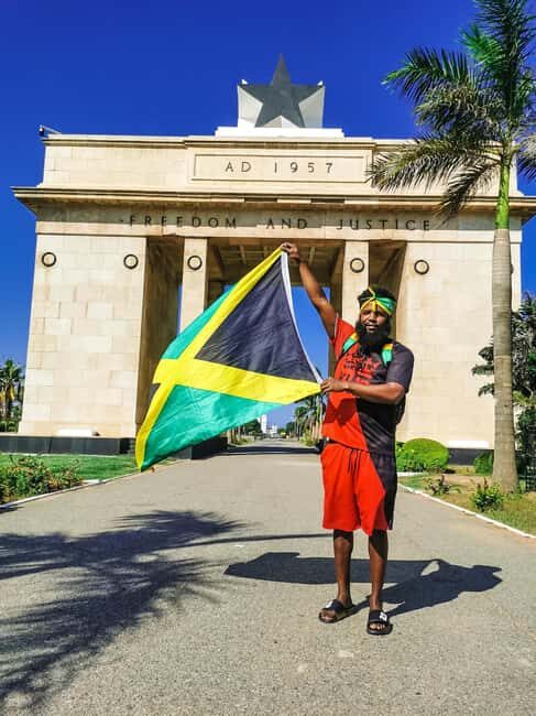 Accra Guided City Tour Experience - A Closer Look at the Accra Guided City Tour