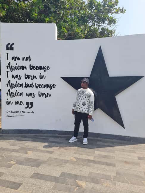 Accra: Guided City Tour with lunch and hotel pick up - The Sum Up