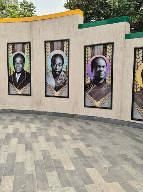 Accra: Guided City Tour with lunch and hotel pick up - FAQ