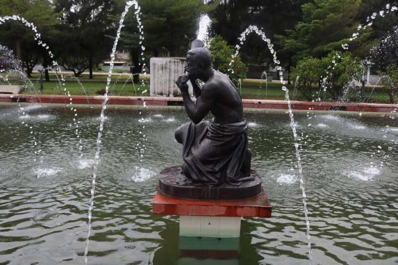 Accra: Kwame Nkrumah Memorial Park and local Boxing Gym - Key Points