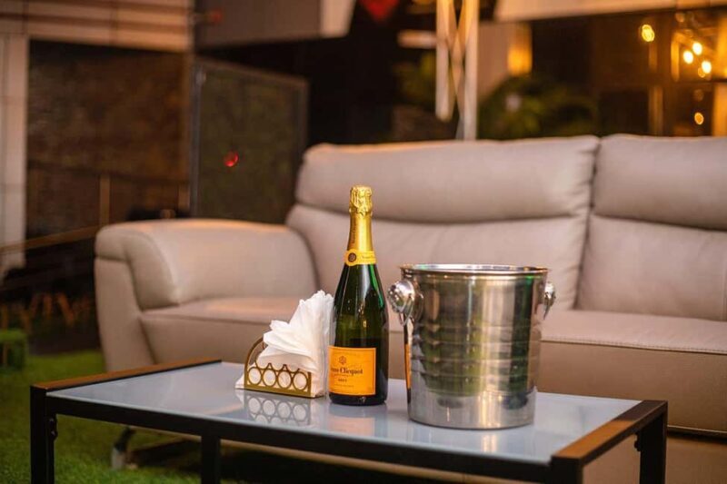 Accra: Nightlife tour - Key Points