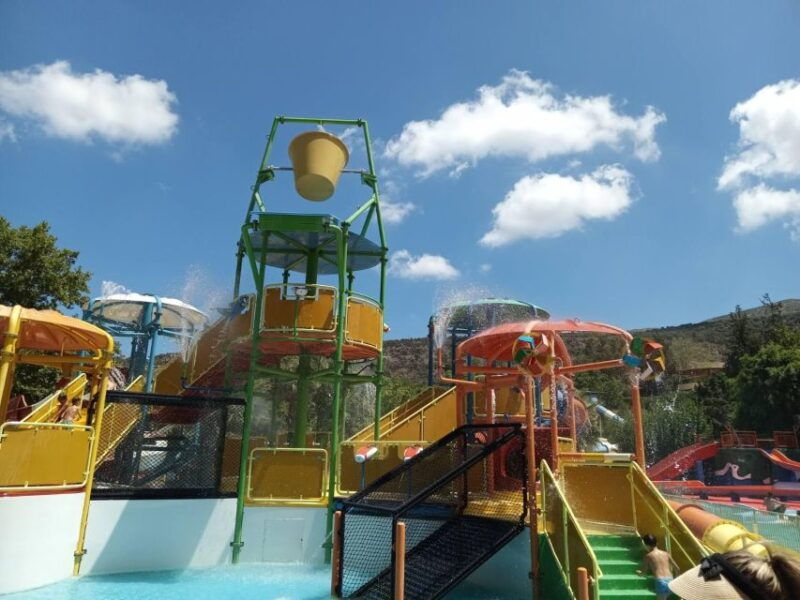 acqua-plus-water-park-admission-with-optional-transfer-2