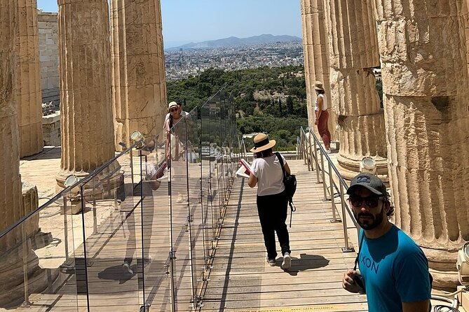acropolis-of-athens-and-acropolis-museum-tour