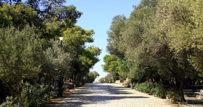 Acropolis, Parthenon and Plaka Guided tour with entrances - FAQ