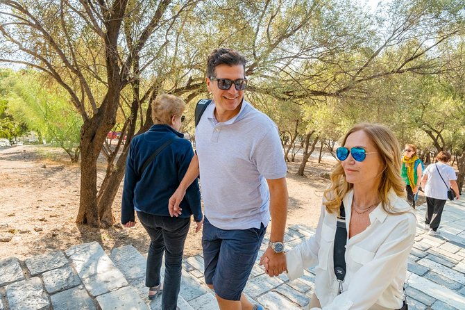 acropolis-plaka-neighbourhood-private-tour-with-licensed-expert