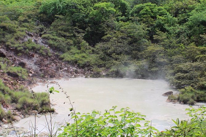 active-volcano-walk-rincon-de-la-vieja