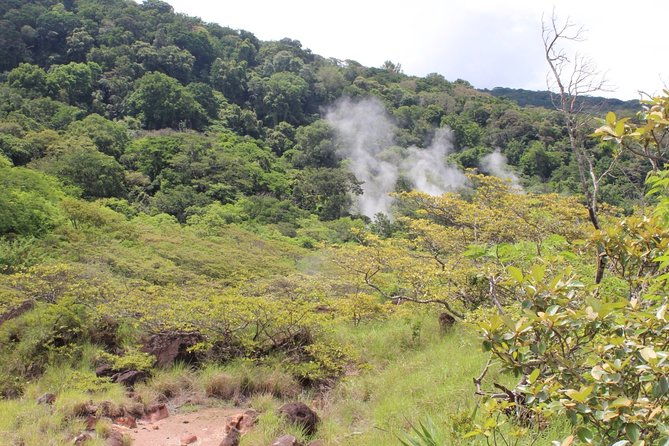 active-volcano-walk-rincon-de-la-vieja