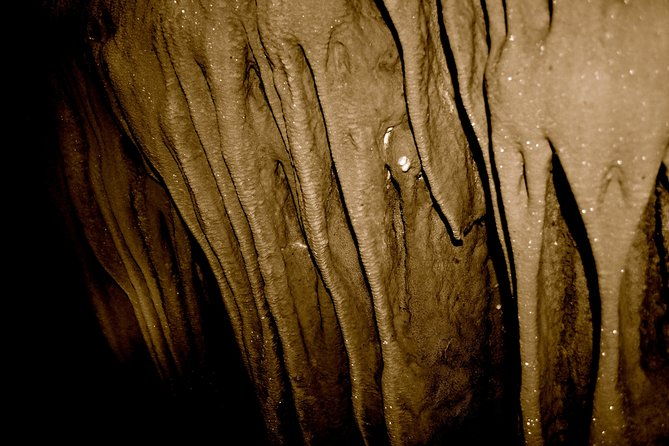 actun-tunichil-muknal-cave-adventure