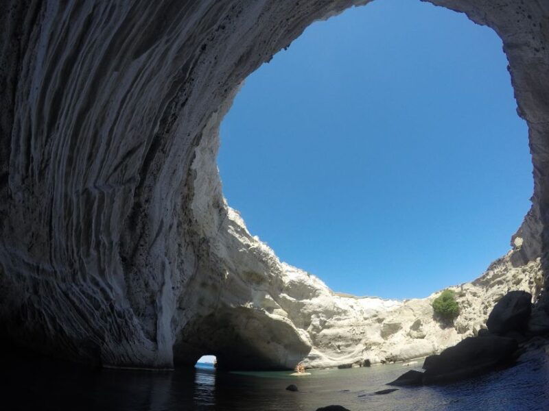 adamantas-kleftiko-sailing-cruise-with-meal-and-swim-stops