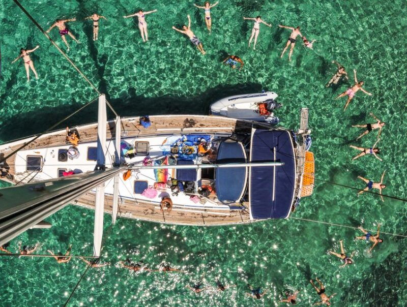 adamas-milos-polyaigos-full-day-sailboat-tour-with-lunch
