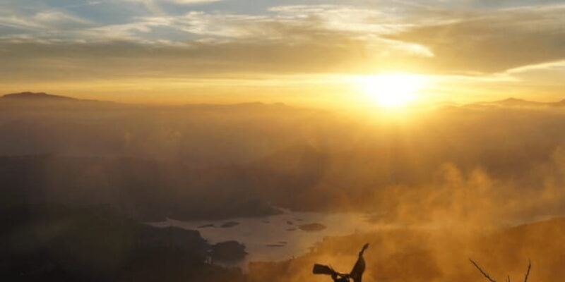 adams-peak-overnight-private-trek-through-peak-wilderness