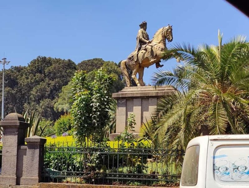 Addis Abeba's Market and Shopping Tour Free pick up and drop - An In-Depth Look at the Addis Abeba Shopping Tour