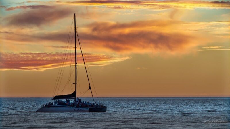 Adelaide: Glenelg Twilight Catamaran Cruise with Drink - What’s Included and What’s Not