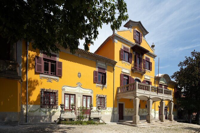 Admission Ticket to Casa São Roque Art Center - FAQs