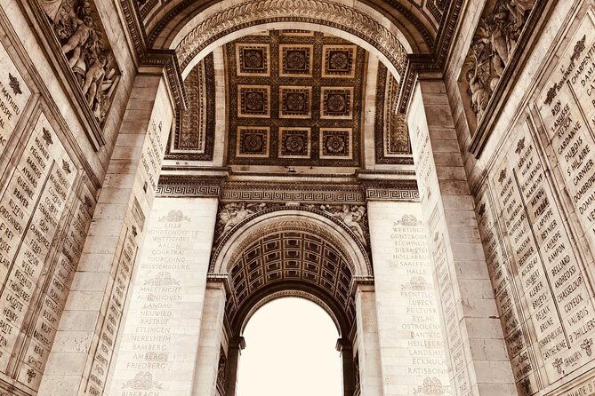 admission-to-arc-de-triomphe-and-rooftop