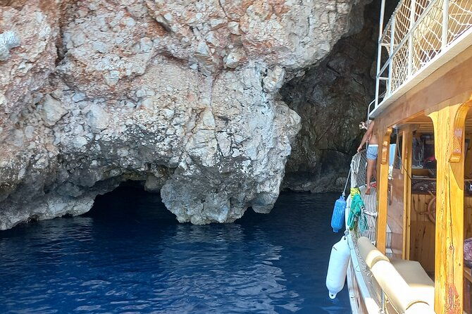 adrasan-suluada-boat-trip-from-antalya-and-belek