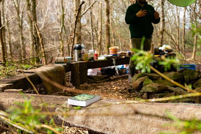 adult-foraging-walk-bushcraft-cookery-course-for-beginners