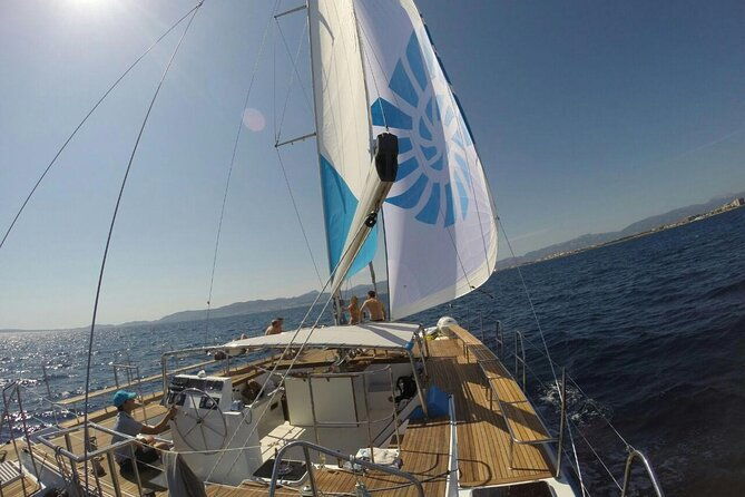 adult-only-sunset-catamaran-palma-bay