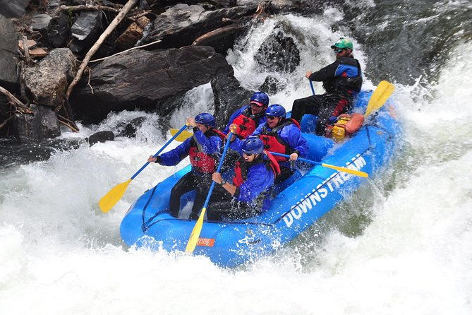 advanced-whitewater-rafting-in-clear-creek-canyon-near-denver