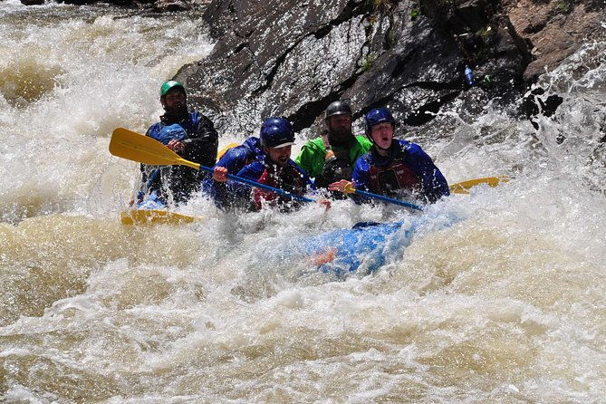 advanced-whitewater-rafting-in-clear-creek-canyon-near-denver