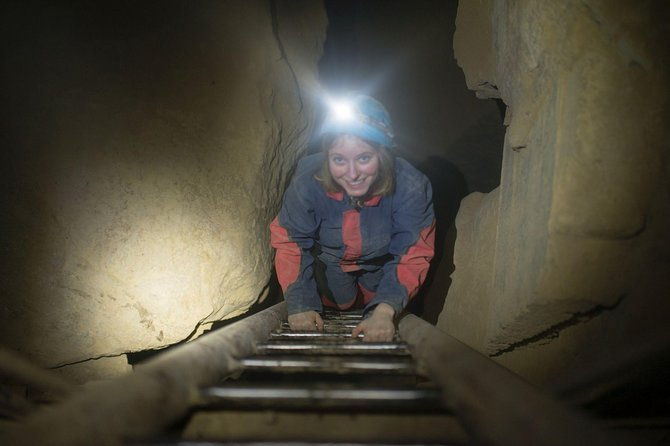 adventure-caving-experience-in-budapest