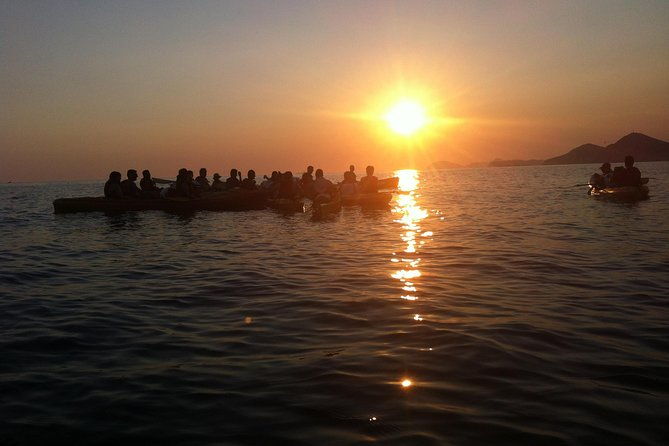 adventure-dalmatia-sunset-sea-kayaking-snorkelling-dubrovnik