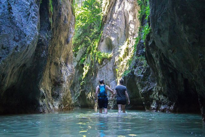adventure-day-trip-from-iasi-hiking-in-the-carpathian-mountains