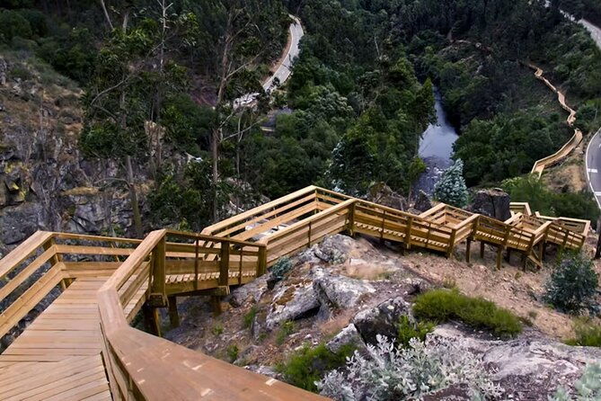 adventure-in-nature-passages-of-paiva-and-arouca-bridge
