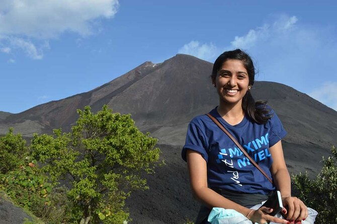 adventure-in-pacaya-volcano-from-antigua-guatemala