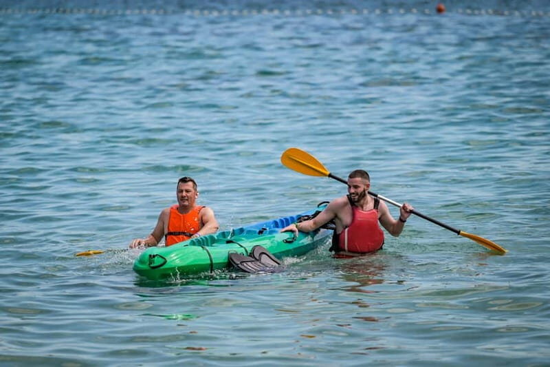 ADVENTURE KAYAK TOUR SEAGULLS ROCKS AND MILITARY ZONE - FAQ