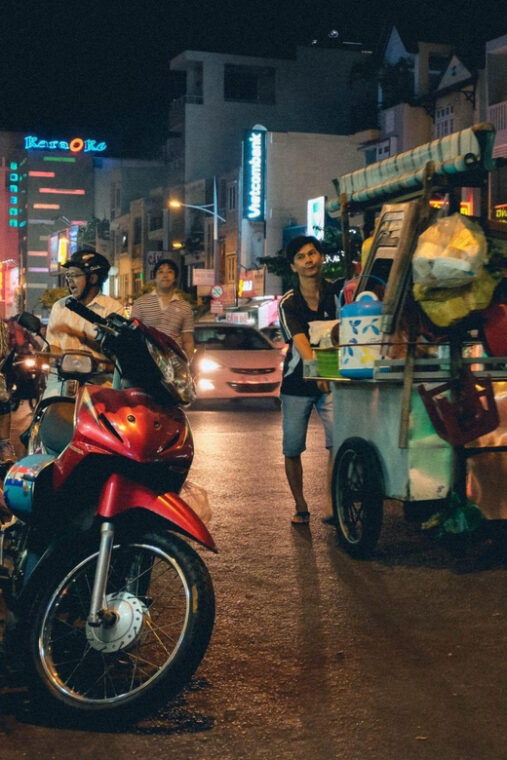 adventure-motorbike-street-food-tour-in-ho-chi-minh-city