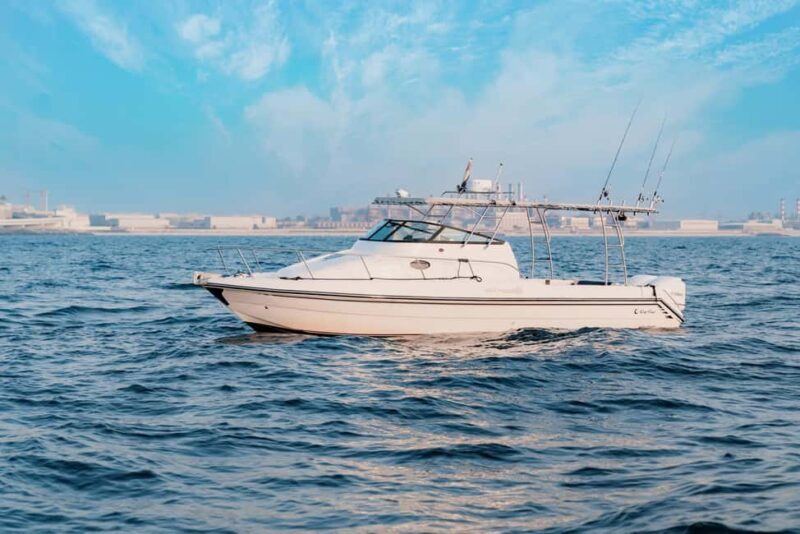 Adventure on Dubais Mini Boat Rides! Private upto 8 guests - Key Points