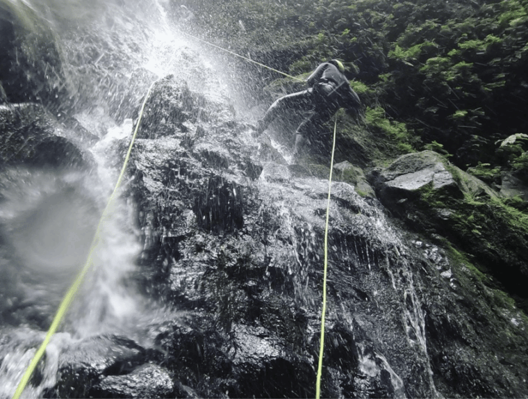 adventure-park-canyoning-salto-do-cabrito-sao-miguel-azores