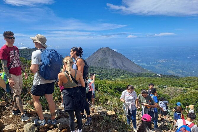 adventure-tour-santa-ana-volcano-hike-coatepeque-lake