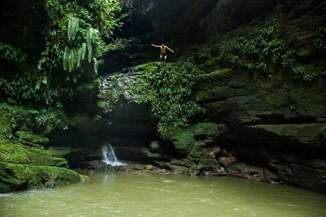 adventures-in-the-jungle-caverns-waterfalls-and-natural-pools-3days-2nights