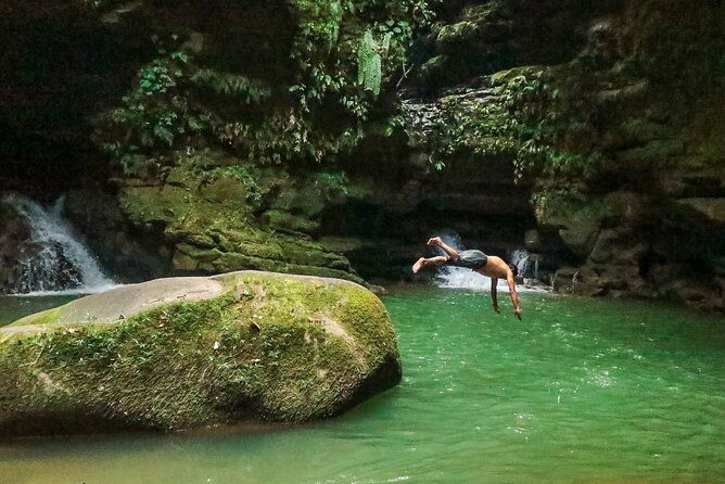 adventures-in-the-jungle-caverns-waterfalls-and-natural-pools-3days-2nights
