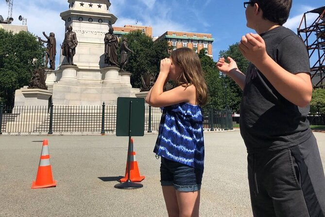 adventurous-scavenger-hunt-in-denver-by-wacky-walks