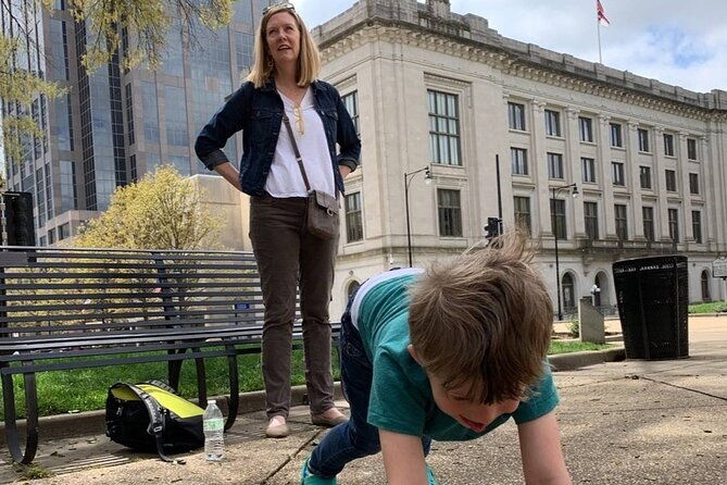 adventurous-scavenger-hunt-in-lincoln-by-3quest-challenge